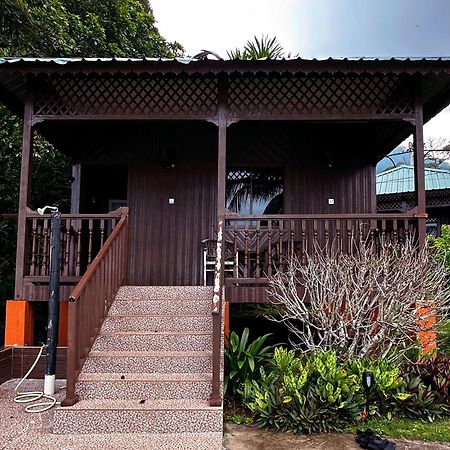 Abc Chalet Tioman Kampong Ayer Batang Exteriör bild
