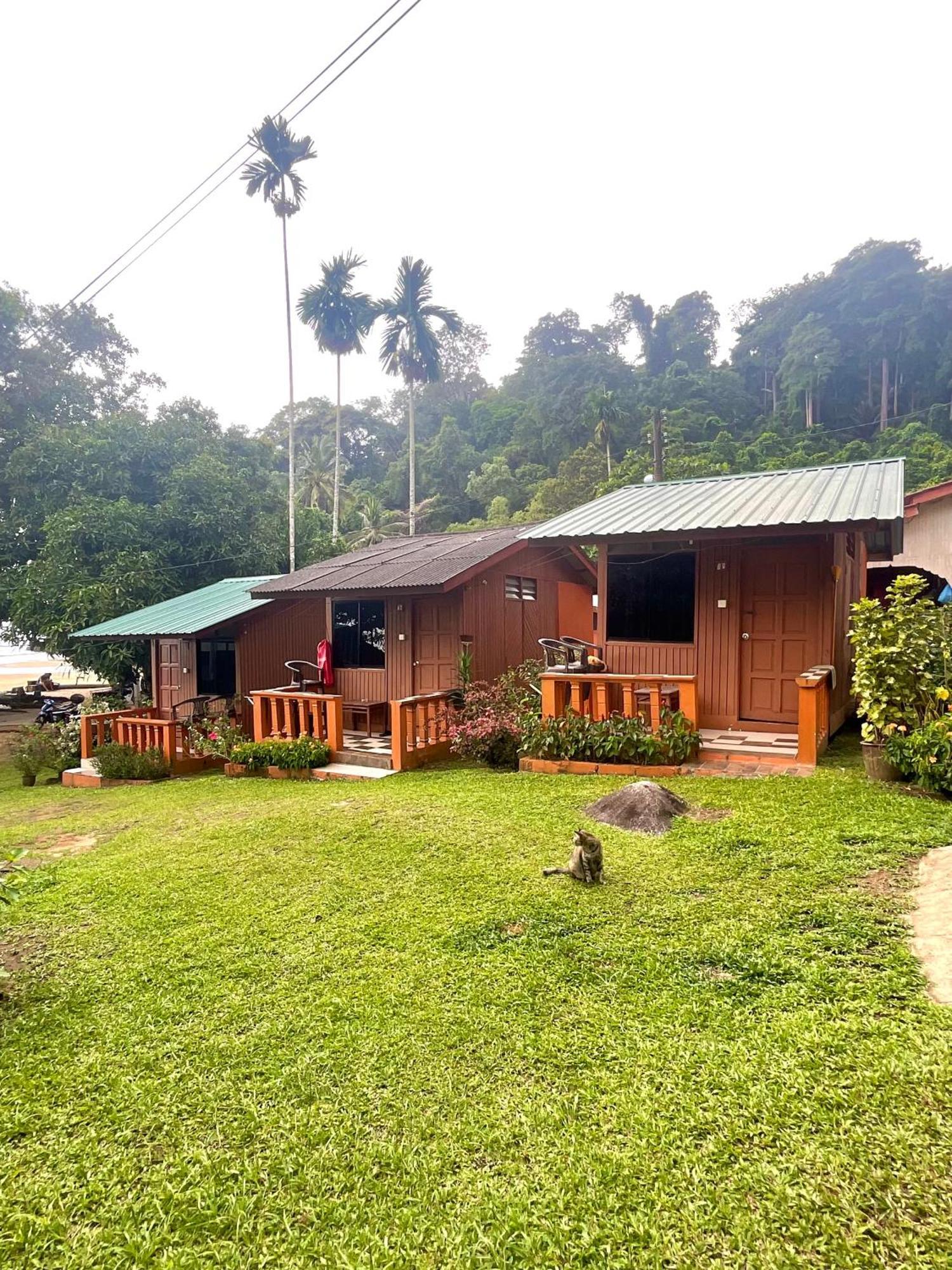 Abc Chalet Tioman Kampong Ayer Batang Exteriör bild