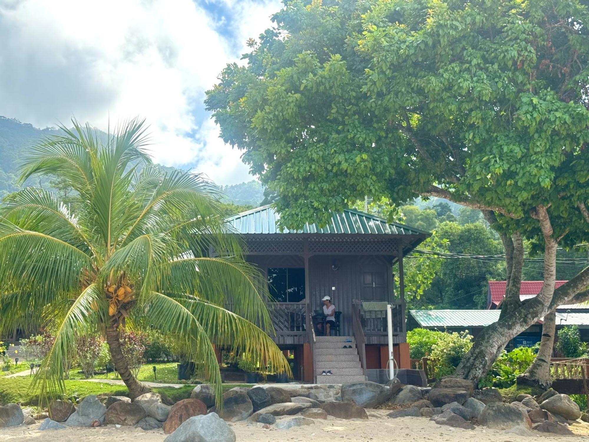 Abc Chalet Tioman Kampong Ayer Batang Exteriör bild