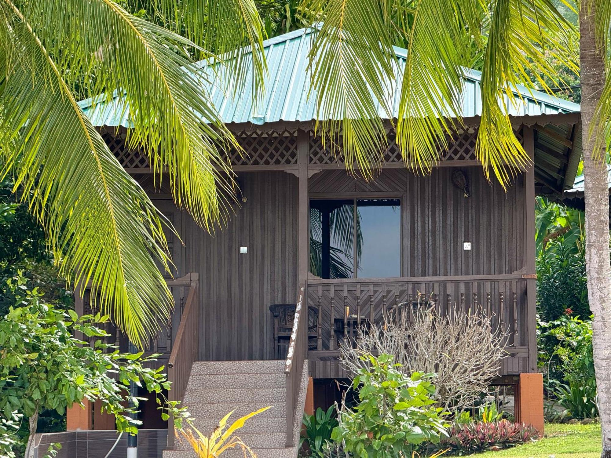 Abc Chalet Tioman Kampong Ayer Batang Exteriör bild