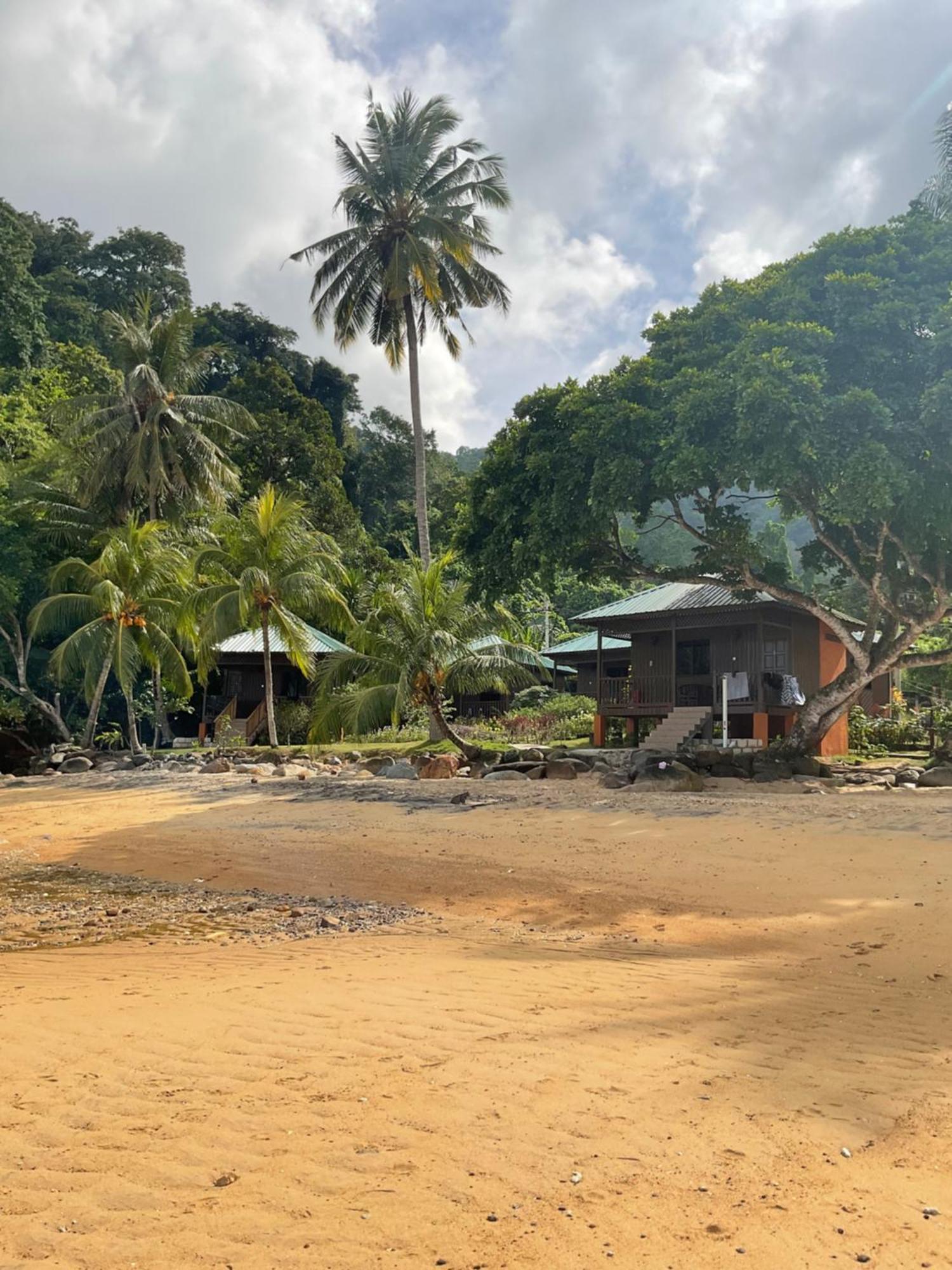 Abc Chalet Tioman Kampong Ayer Batang Exteriör bild